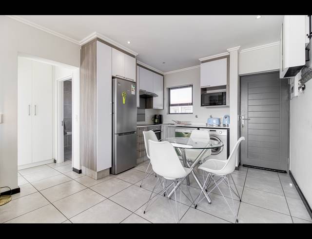 1 BEDROOM APARTMENT FOR SALE IN MAROELADAL